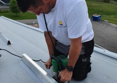 technique-soudure-air-chaud-membrane-synthetique-PVC