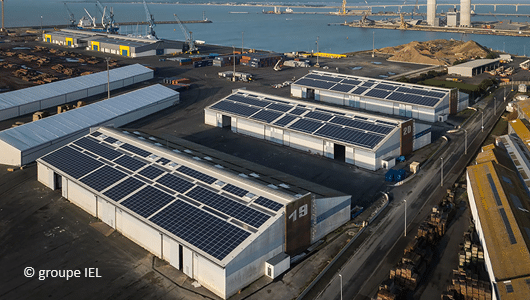 Photovoltaik-Dächer im Hafen von La Rochelle