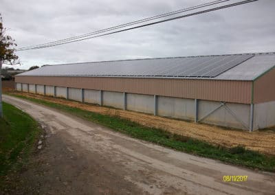 Nos fixations sur une toiture fibres-ciment d’un bâtiment agricole